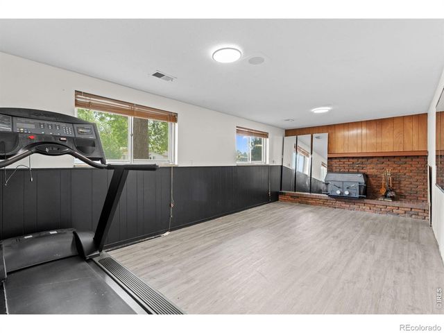 1843 24th Ave Ct, Greeley, CO 80634