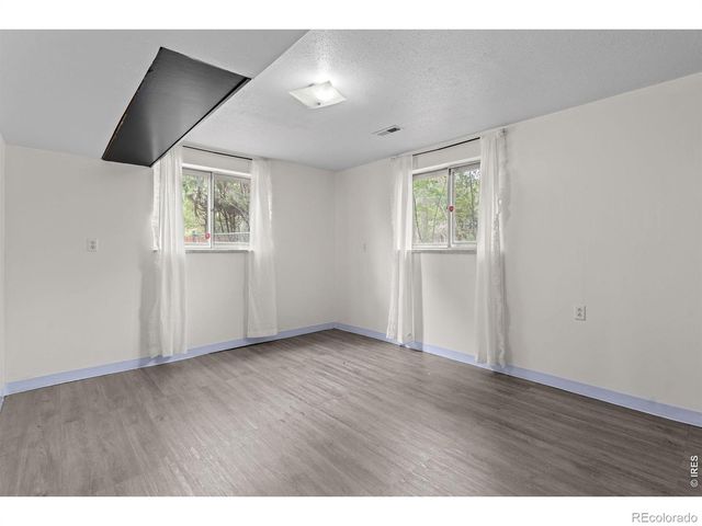 1843 24th Ave Ct, Greeley, CO 80634