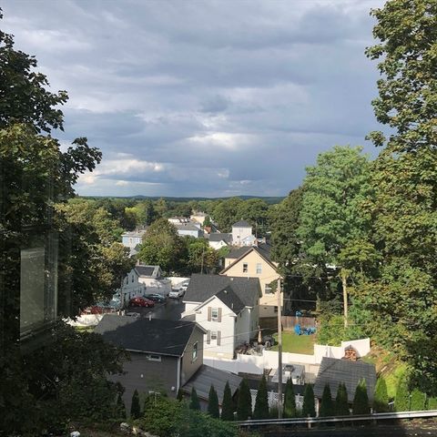 9 Top Street 3, Clinton, MA 01510