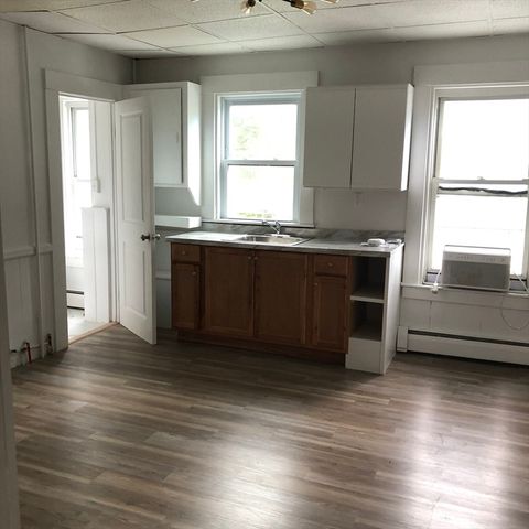 9 Top Street 3, Clinton, MA 01510