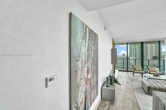 650 NE 32nd St 1001, Miami, FL 33137