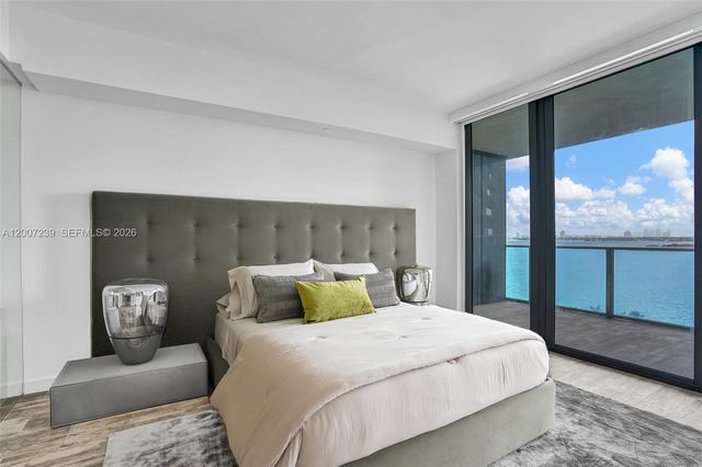 650 NE 32nd St 1001, Miami, FL 33137