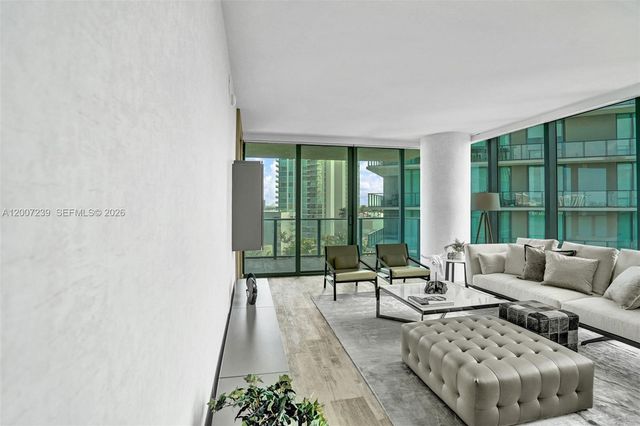 650 NE 32nd St 1001, Miami, FL 33137