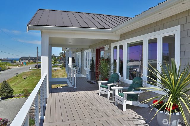 4963 Magellan Drive, Freeland, WA 98249