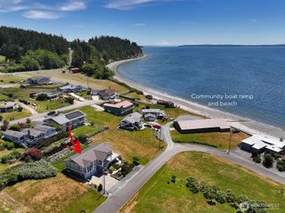 4963 Magellan Drive, Freeland, WA 98249