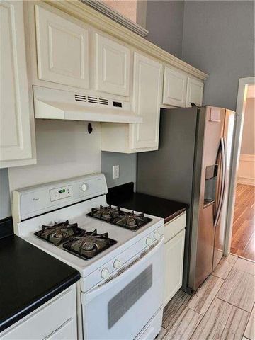 1158 Olde Hinge Way, Snellville, GA 30078