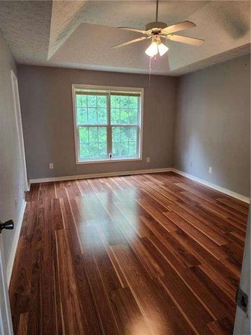 1158 Olde Hinge Way, Snellville, GA 30078