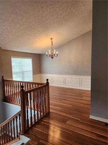 1158 Olde Hinge Way, Snellville, GA 30078