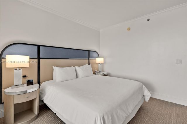 4401 Collins Avenue 1508, Miami Beach, FL 33140