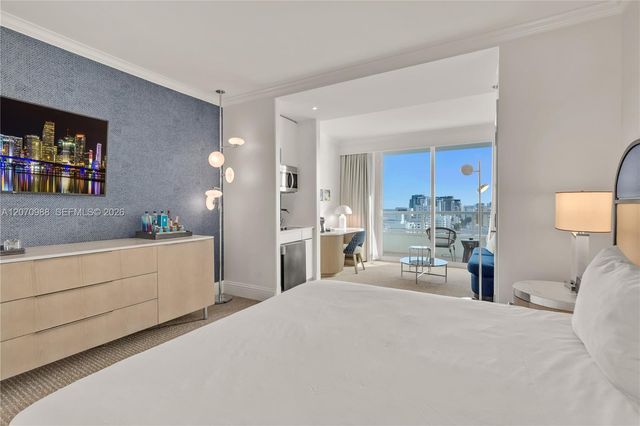 4401 Collins Avenue 1508, Miami Beach, FL 33140