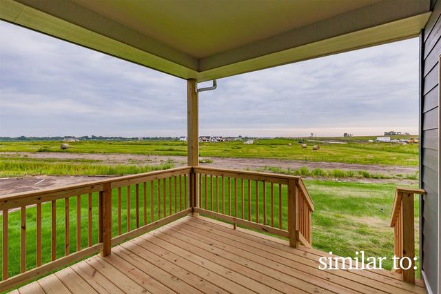 8214 Buckley Court, Johnston, IA 50131