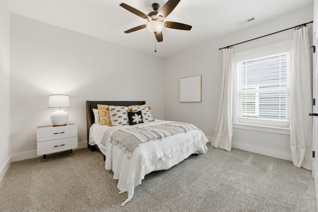 43 Country Cove Drive, Rossville, GA 30741