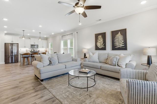 43 Country Cove Drive, Rossville, GA 30741