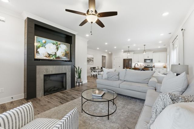 43 Country Cove Drive, Rossville, GA 30741