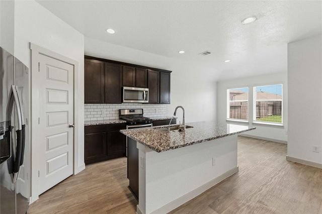 8127 Molasses Way, Rosharon, TX 77583