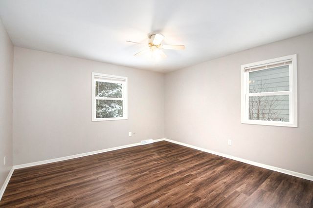 3920 Camelot Drive SE 3922, Grand Rapids, MI 49546