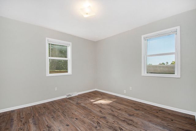 3920 Camelot Drive SE 3922, Grand Rapids, MI 49546