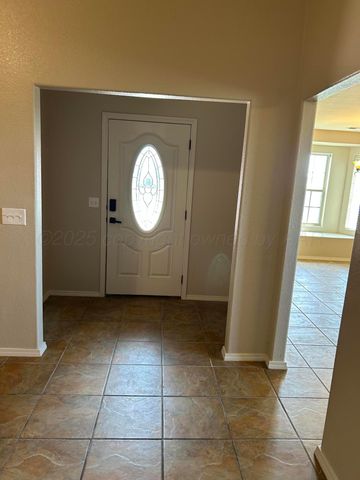 8010 MANOR HAVEN Court, Amarillo, TX 79119