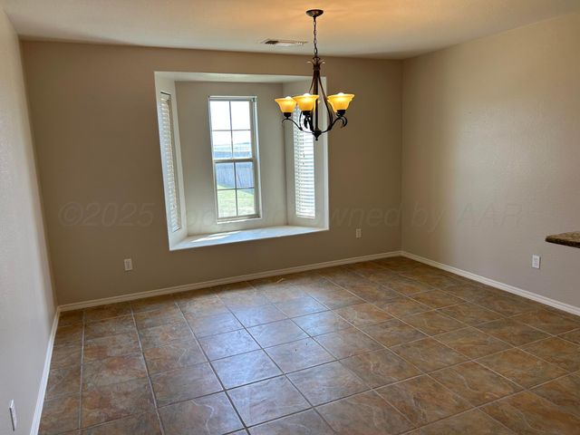 8010 MANOR HAVEN Court, Amarillo, TX 79119