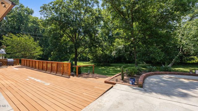 1926 Downing Drive, Burlington, NC 27215