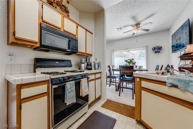 1667 Britannia Avenue, Henderson, NV 89014