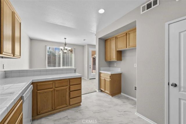 14323 Moon Valley Street, Victorville, CA 92394