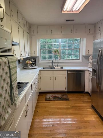 125 Forest Lake Drive, Covington, GA 30016