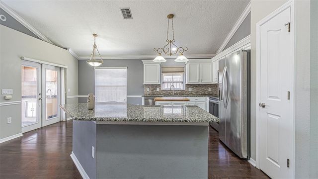 8925 SOUTHBAY DRIVE, Tampa, FL 33615