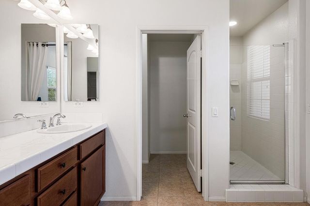 236 Paseo Gregario, Palm Desert, CA 92211