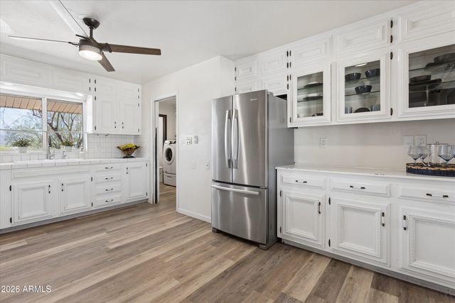 34834 N 3rd Avenue, Phoenix, AZ 85086
