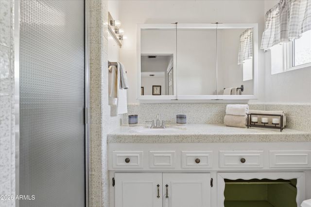 34834 N 3rd Avenue, Phoenix, AZ 85086