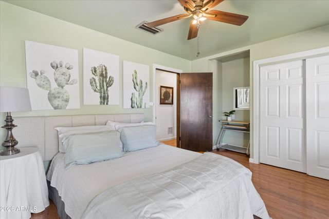 34834 N 3rd Avenue, Phoenix, AZ 85086