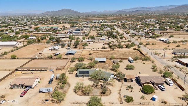 34834 N 3rd Avenue, Phoenix, AZ 85086