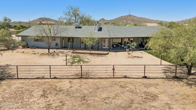 34834 N 3rd Avenue, Phoenix, AZ 85086
