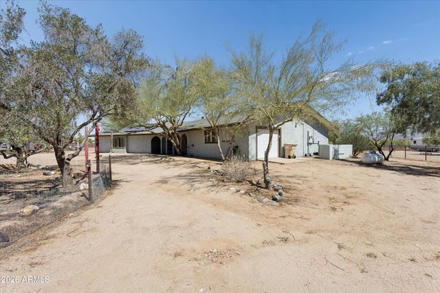 34834 N 3rd Avenue, Phoenix, AZ 85086