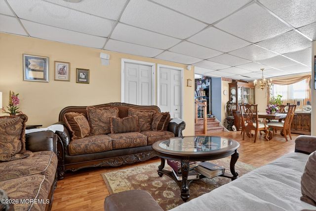 9 Hurley Street, Keyport, NJ 07735