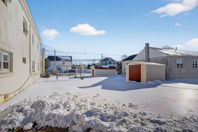 9 Hurley Street, Keyport, NJ 07735