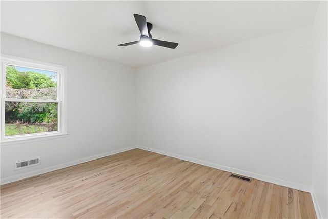 5800 W 75th Street, Prairie Village, KS 66208