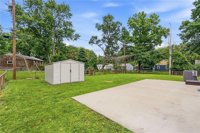 5800 W 75th Street, Prairie Village, KS 66208