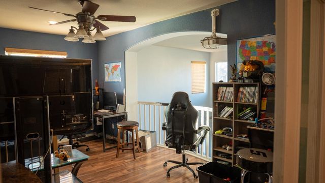 13403 Rivercrest Dr, Waterford, CA 95386