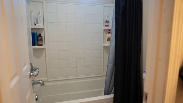 13403 Rivercrest Dr, Waterford, CA 95386