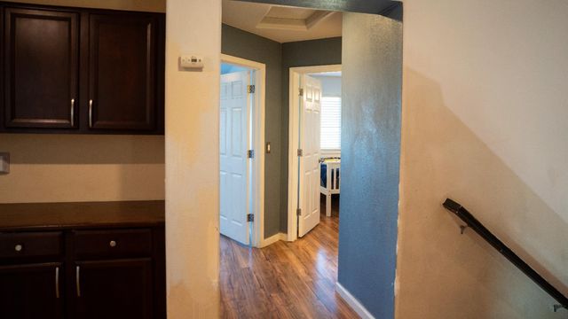 13403 Rivercrest Dr, Waterford, CA 95386