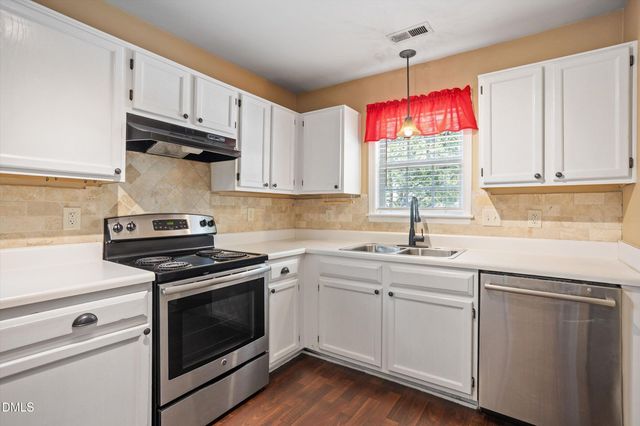 214 Highgate Circle, Wake Forest, NC 27587