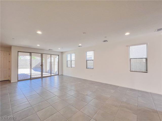 11870 River Hawk Avenue, Las Vegas, NV 89138