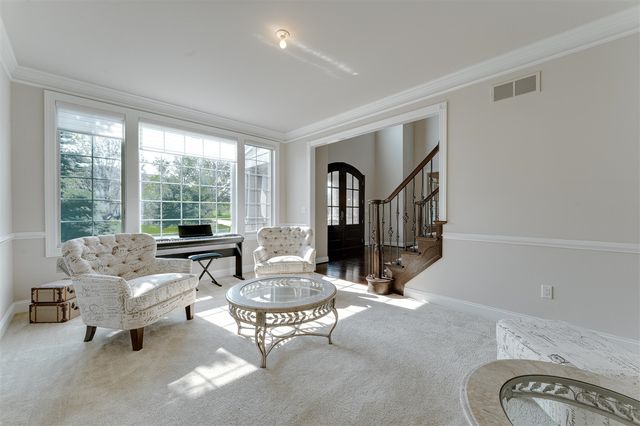 17486 Crestbrook Drive, Northville, MI 48168