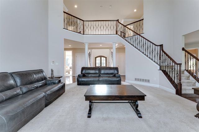 17486 Crestbrook Drive, Northville, MI 48168