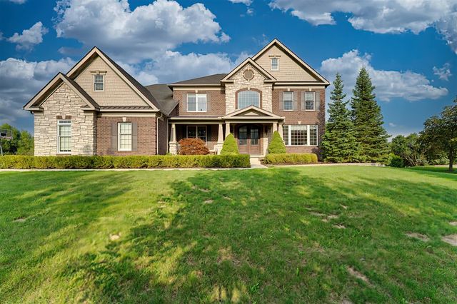 17486 Crestbrook Drive, Northville, MI 48168