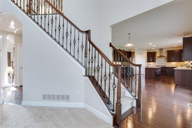 17486 Crestbrook Drive, Northville, MI 48168