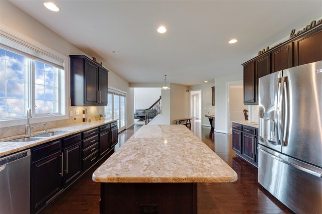17486 Crestbrook Drive, Northville, MI 48168