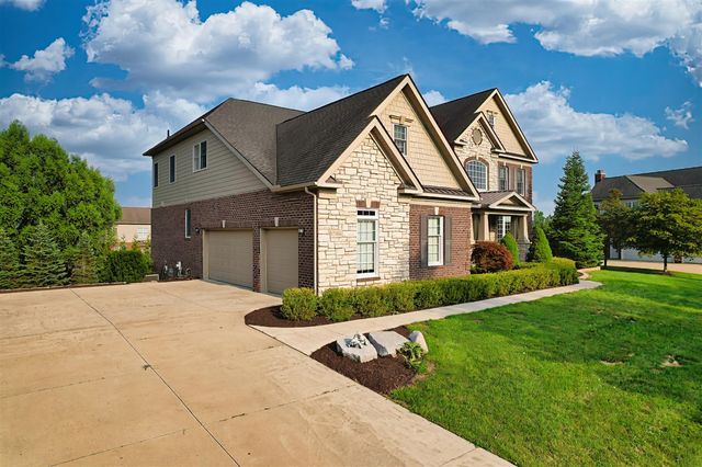 17486 Crestbrook Drive, Northville, MI 48168